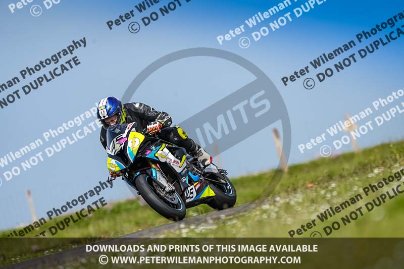 anglesey no limits trackday;anglesey photographs;anglesey trackday photographs;enduro digital images;event digital images;eventdigitalimages;no limits trackdays;peter wileman photography;racing digital images;trac mon;trackday digital images;trackday photos;ty croes